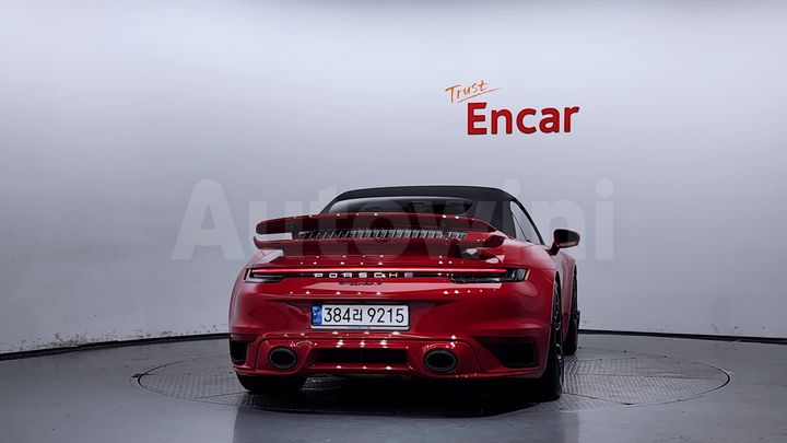 Porsche 911 2022 — 4