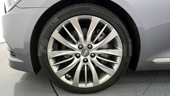 Hyundai Genesis 2016 — 5