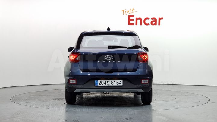 Hyundai Venue 2023 — 4
