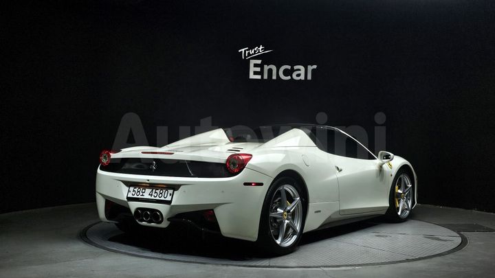 Ferrari 458