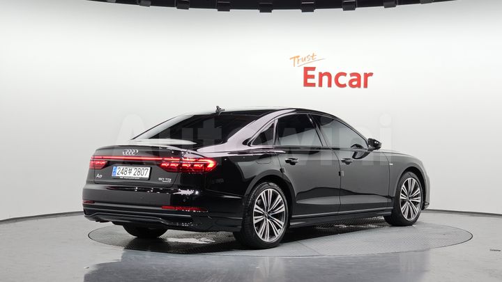 Audi A8 2023 — 2