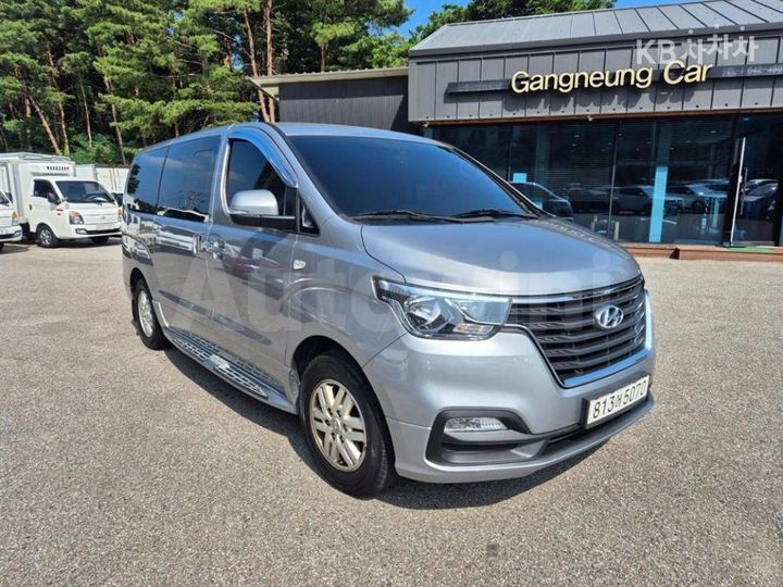 Hyundai Starex 2021 — 2