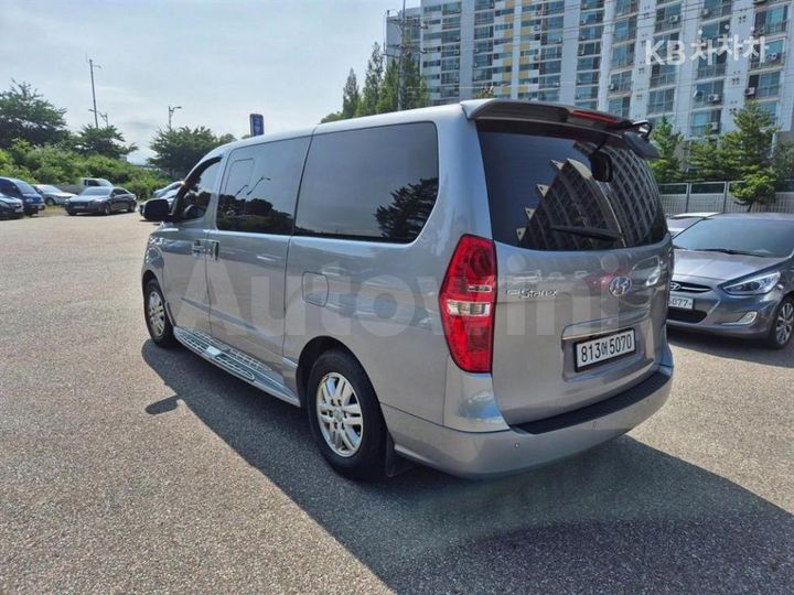 Hyundai Starex 2021 — 3