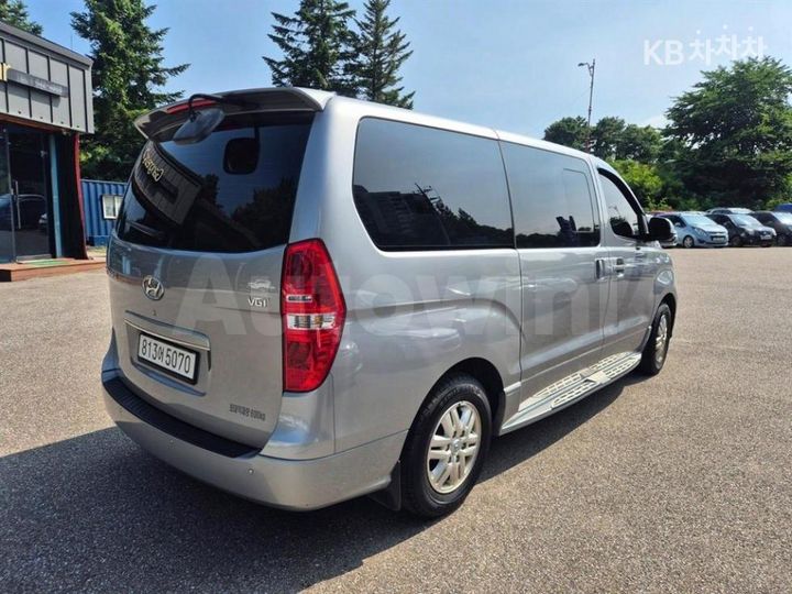 Hyundai Starex 2021 — 5
