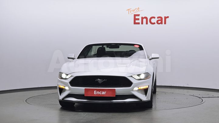 Ford Mustang 2021 — 3