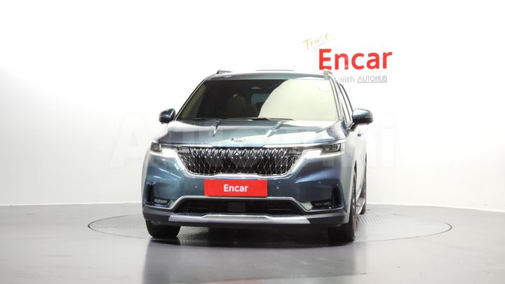 Kia Carnival 2021 — 3