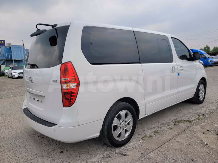 Hyundai Starex 2021 — 5