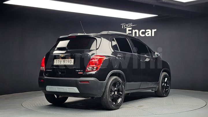 Chevrolet Trax 2015 — 2