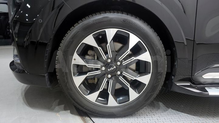 Kia Carnival 2023 — 5