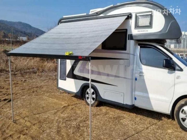 Hyundai Starex 2018 — 3