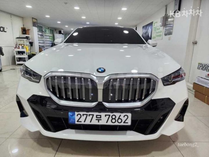 BMW 5 Series 2024 — 2