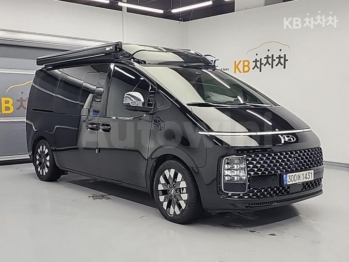 Hyundai Staria 2022 — 4