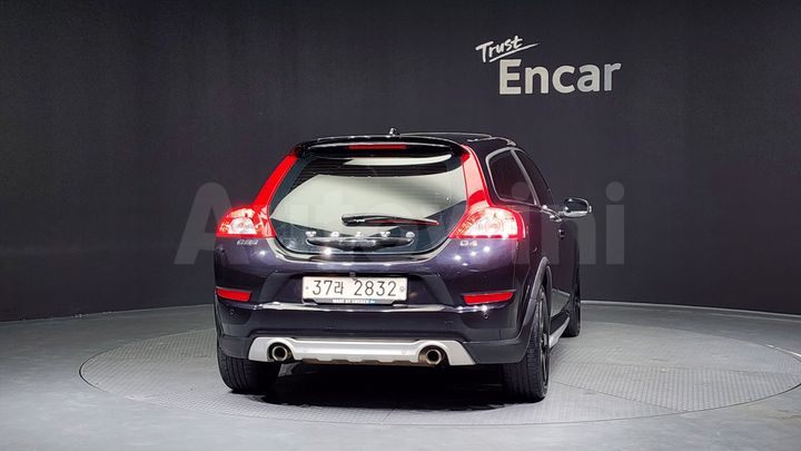 Volvo C30 2011 — 4