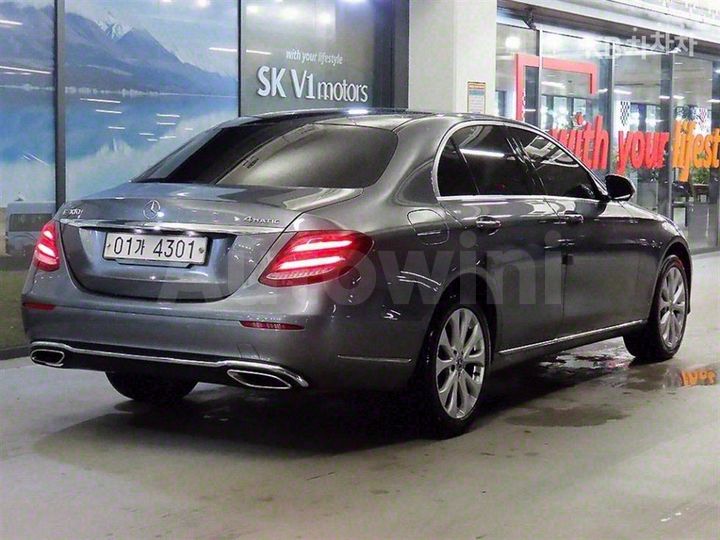 Mercedes Benz E Class 2019 — 4