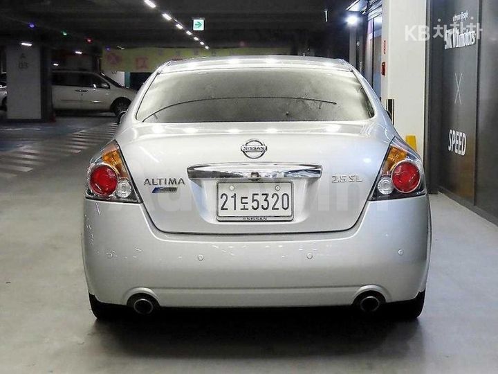 Nissan Altima 2012 — 5