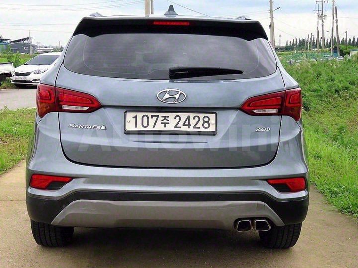 Hyundai SantaFe 2018 — 4