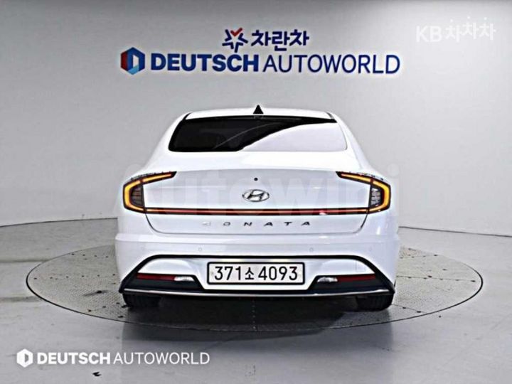 Hyundai Sonata 2021 — 4