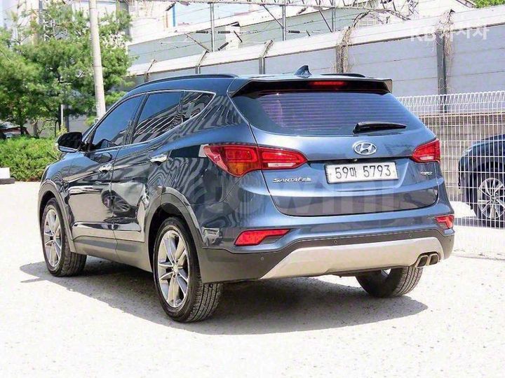 Hyundai SantaFe 2016 — 3