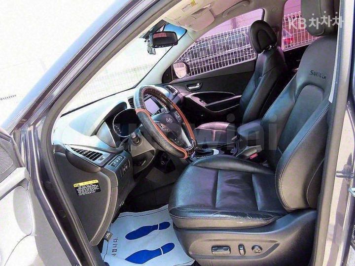 Hyundai SantaFe 2016 — 5