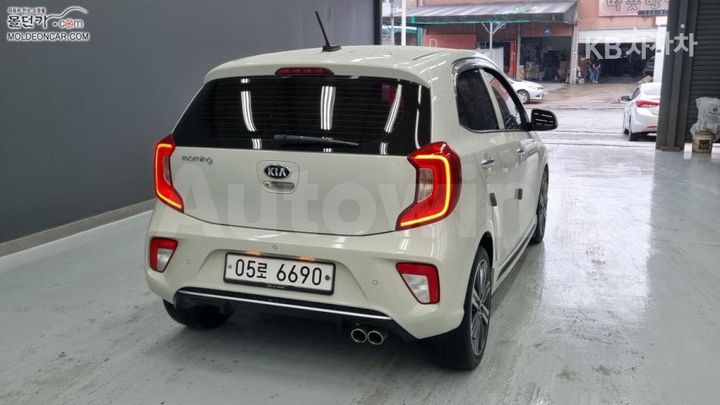 Kia Morning 2017 — 2