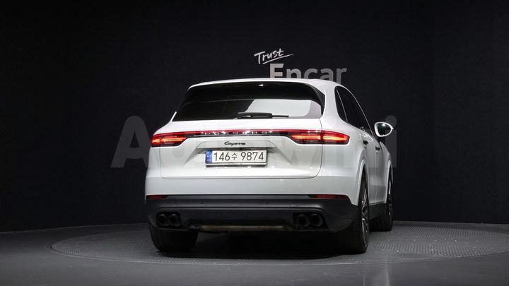 Porsche Cayenne 2021 — 4