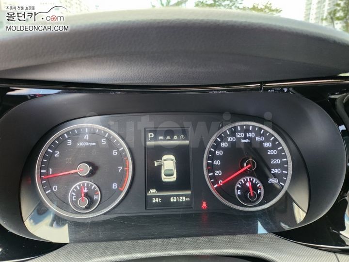 Kia K5 2020 — 5
