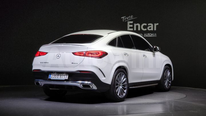 Mercedes Benz GLE Class 2023 — 2