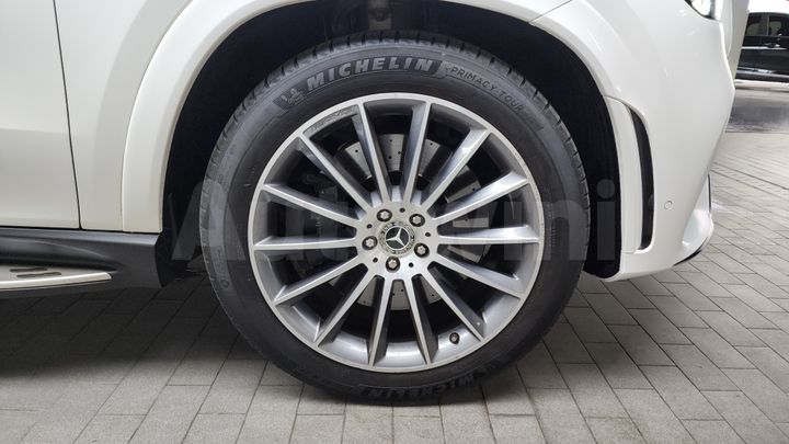 Mercedes Benz GLE Class 2023 — 5