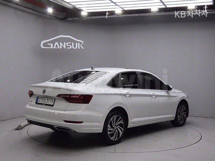 Volkswagen Jetta 2020 — 4