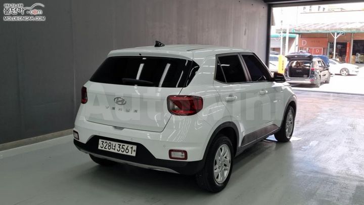 Hyundai Venue