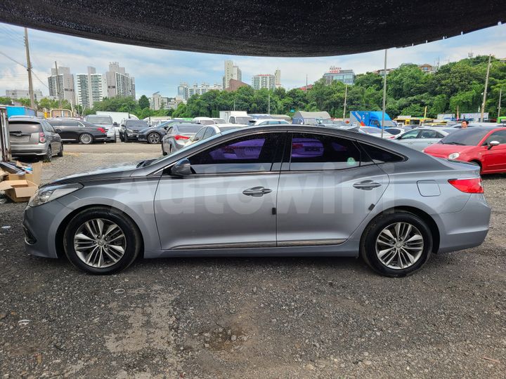 Hyundai Grandeur 2015 — 2