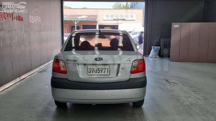 Kia Pride 2007 — 4