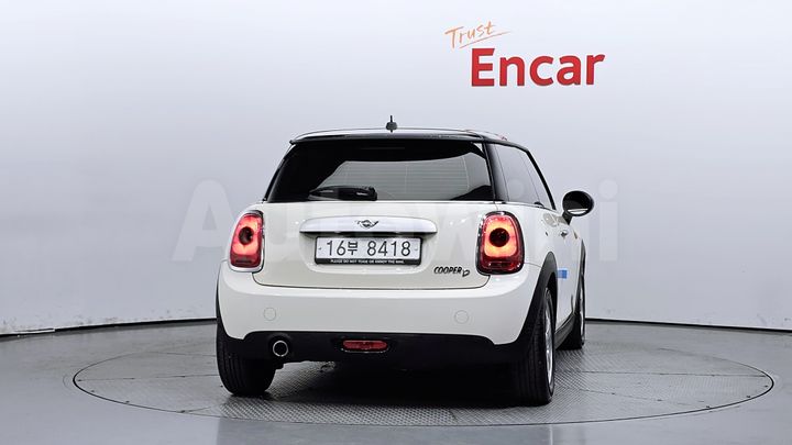 Mini Cooper 2015 — 4