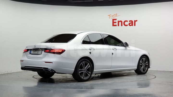 Mercedes Benz E Class