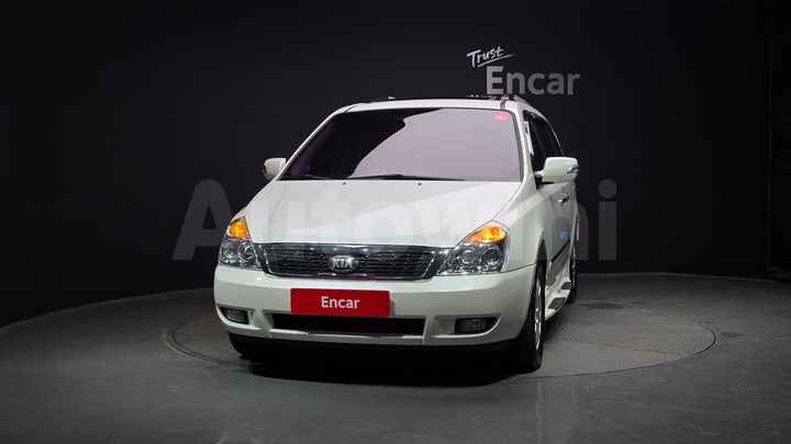 Kia Carnival 2013 — 3