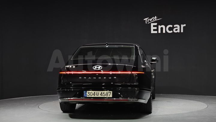 Hyundai Grandeur 2023 — 4