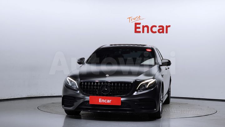 Mercedes Benz E Class 2018 — 3