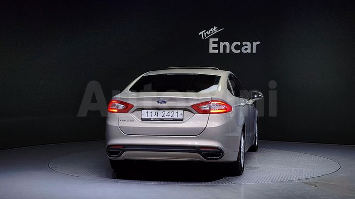 Ford Mondeo 2015 — 4
