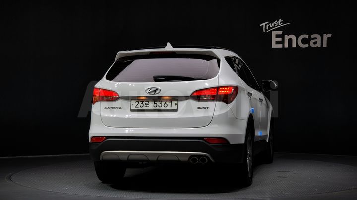 Hyundai SantaFe 2015 — 4