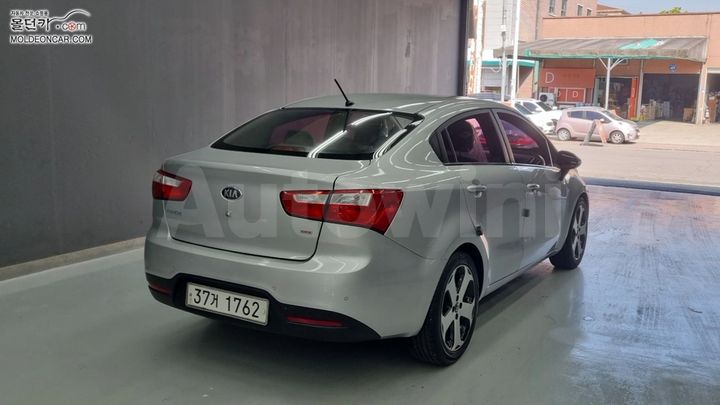 Kia Pride