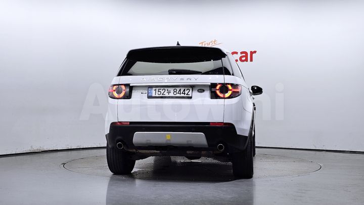 Land Rover Discovery Sport 2018 — 4