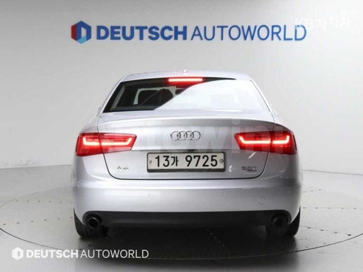 Audi A6 2012 — 4