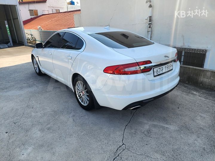 Jaguar XF 2014 — 4