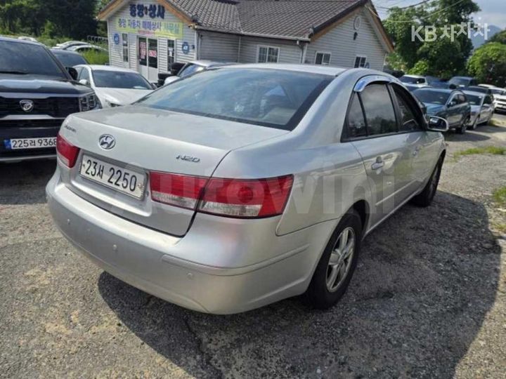 Hyundai Sonata 2009 — 4