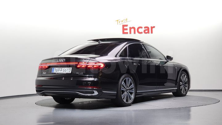 Audi A8 2023 — 2