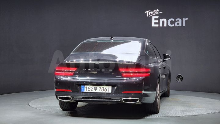 Genesis G80 2022 — 4