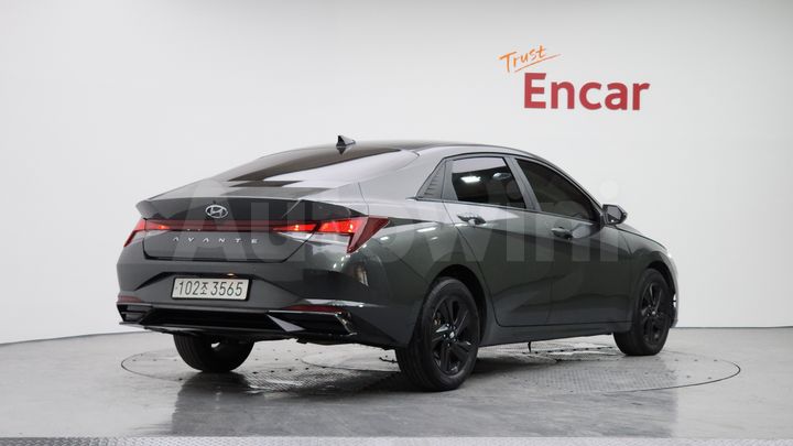 Hyundai Avante 2023 — 2