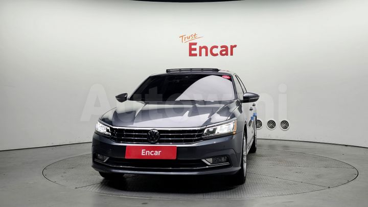 Volkswagen Passat 2018 — 3