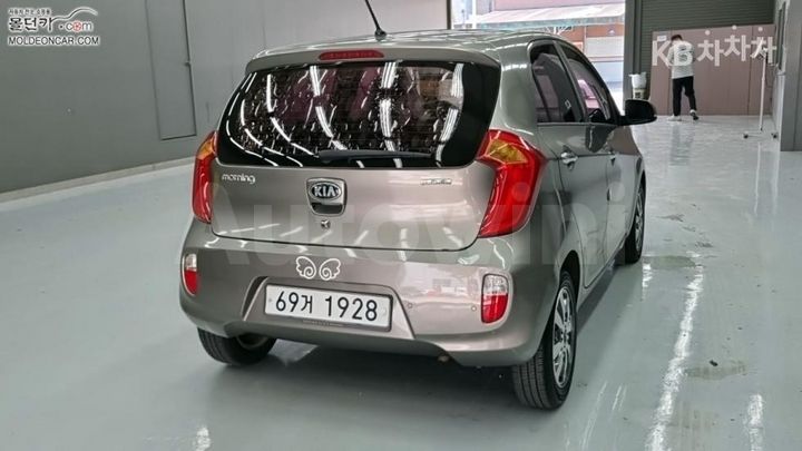 Kia Morning 2013 — 2