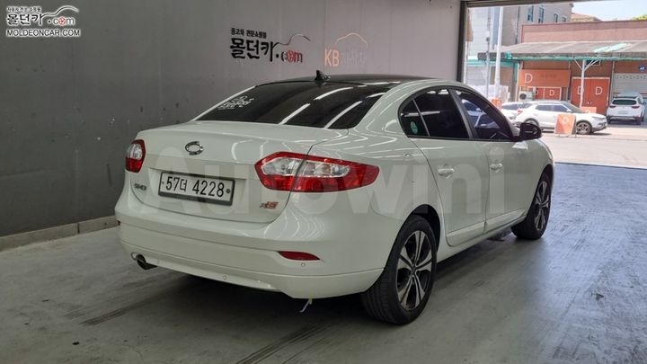 Renault SM3 2013 — 2